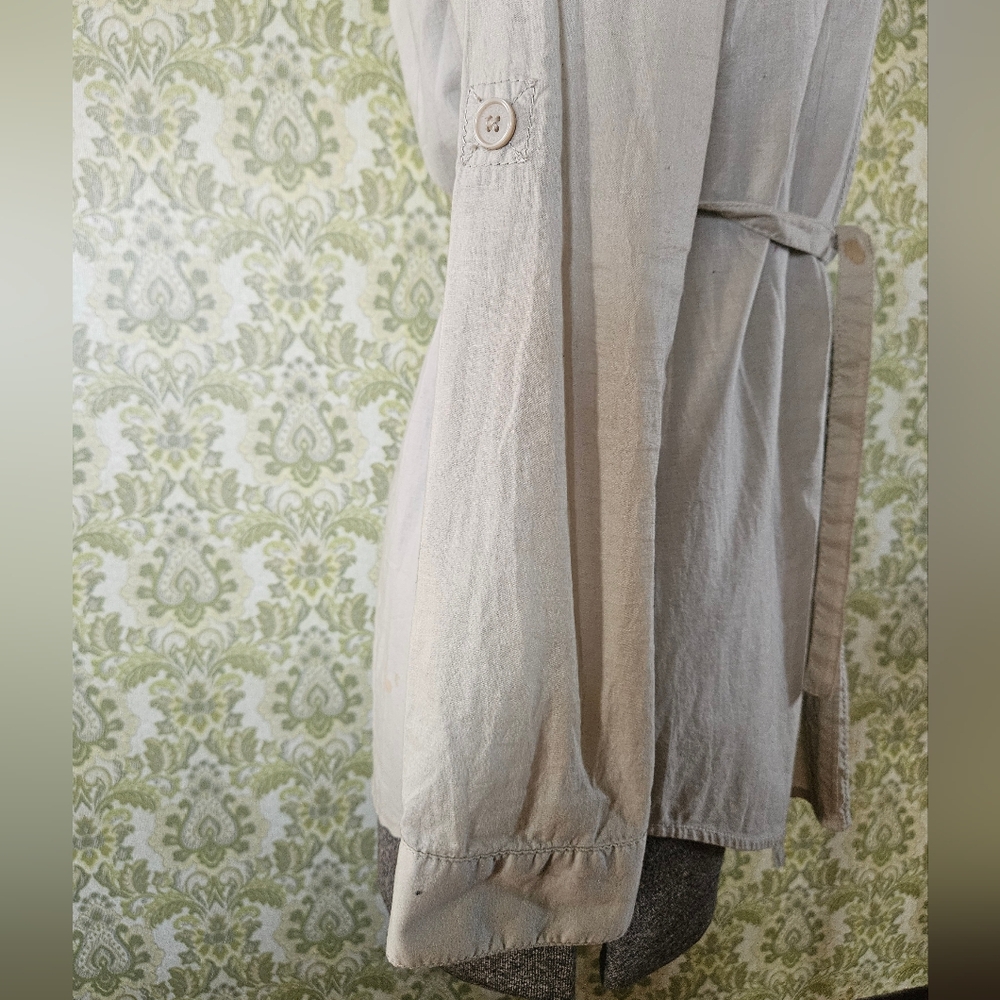 Michael Kors Small blouse with tie-belt - Picture 5 of 13